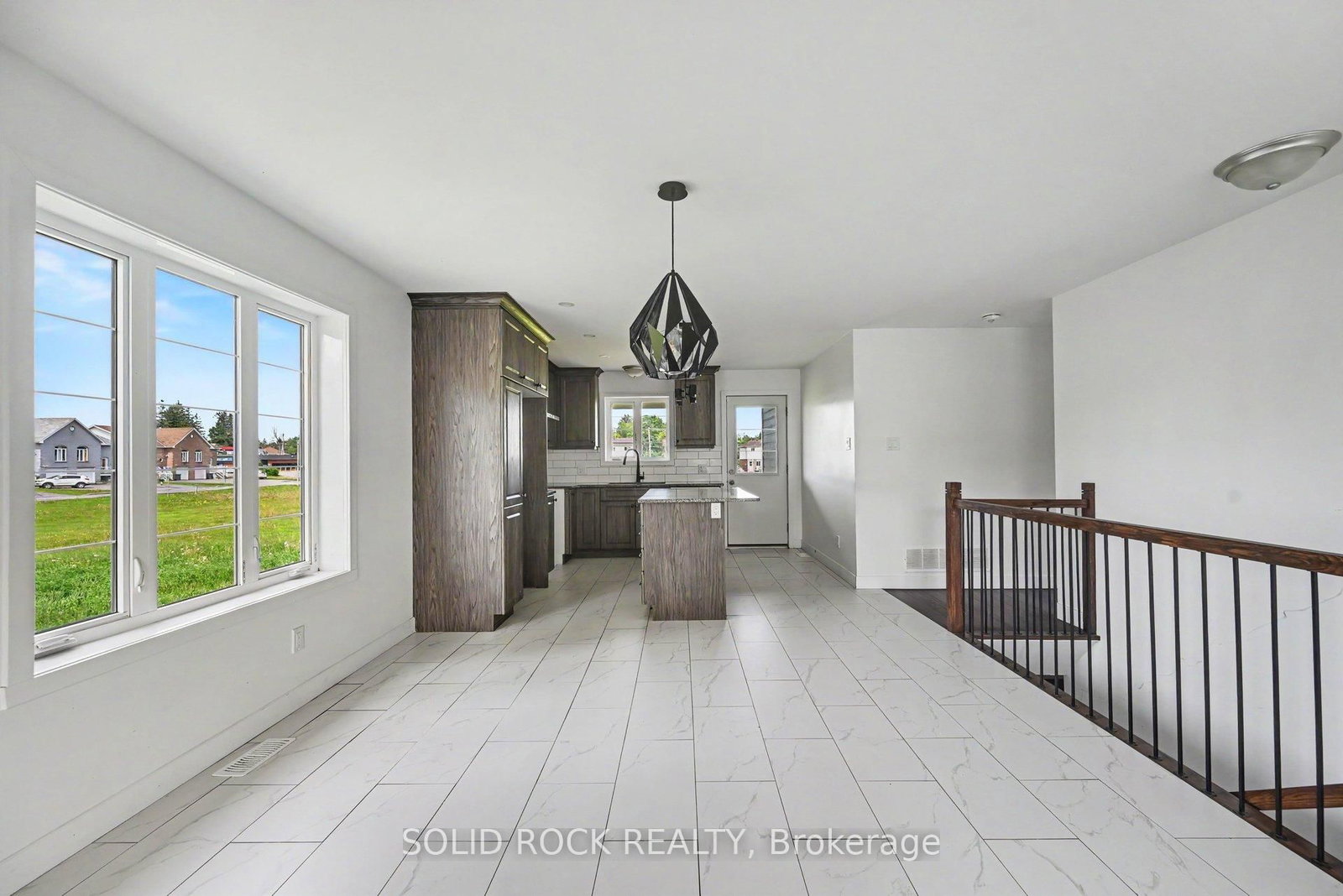 830 Portelance Avenue • Hawkesbury, ON photo 9