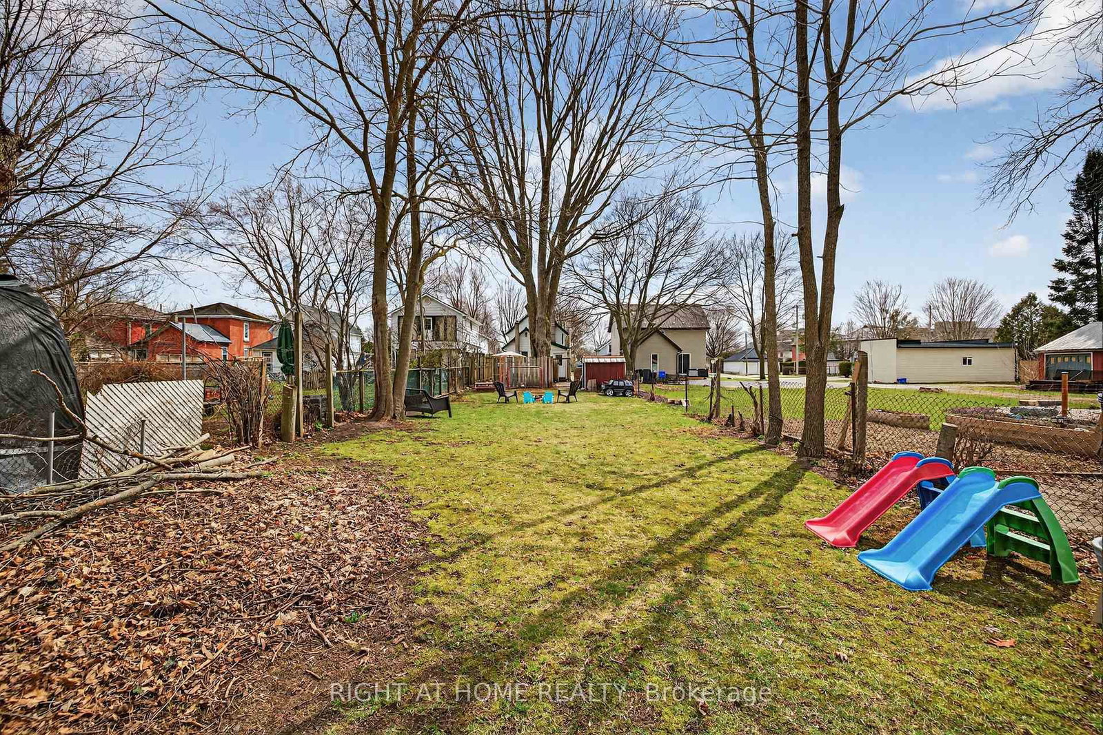 12 Pearl Street • Tillsonburg, ON photo 26