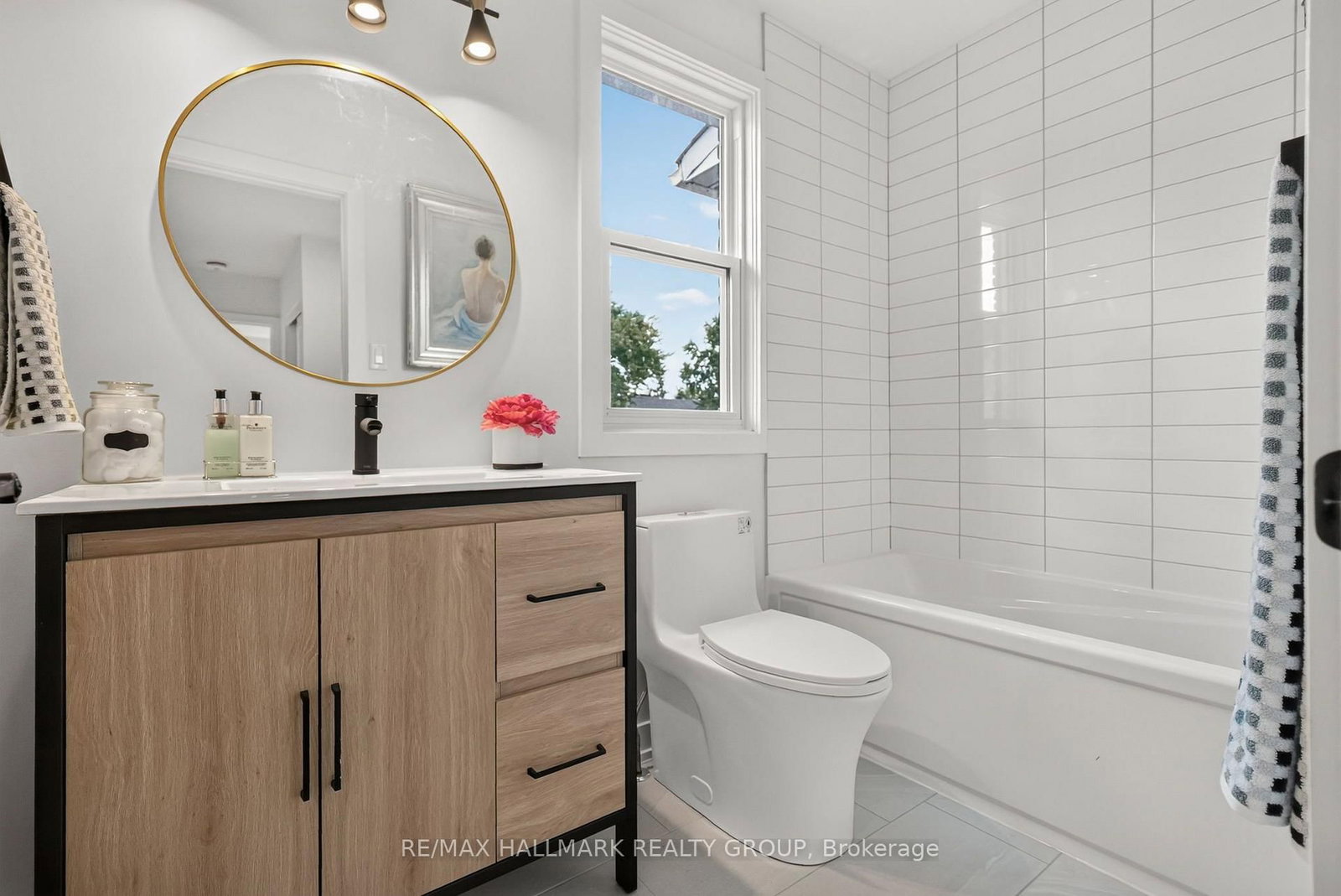 660 Hochelaga Street • #38 • Ottawa, ON photo 21