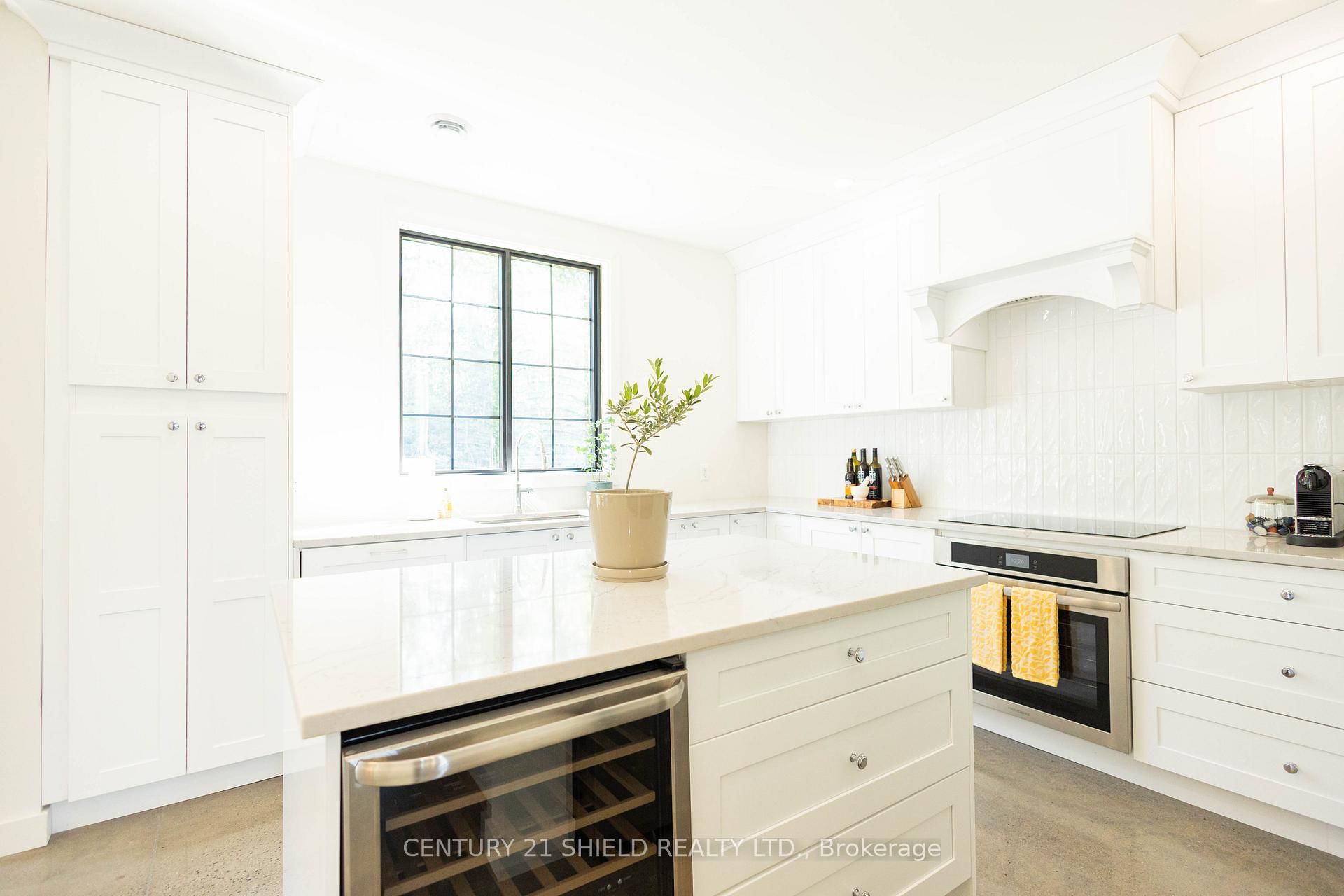 5153 Archer Road