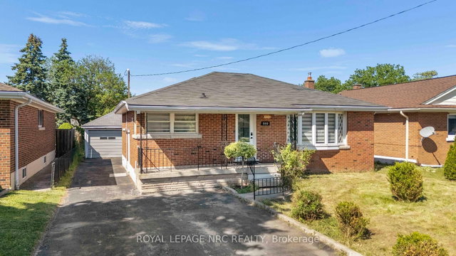 959 Mohawk Road E