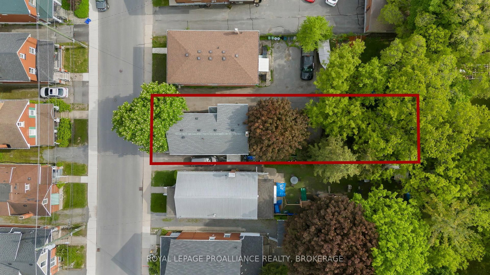 468-470 Victoria Street • Kingston, ON photo 7