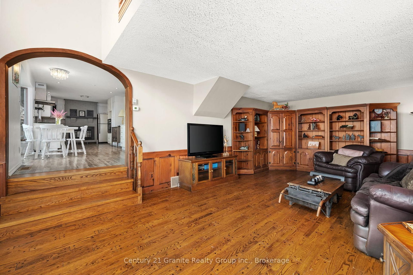1036 RUTHVEN Road • Highlands East, ON photo 16