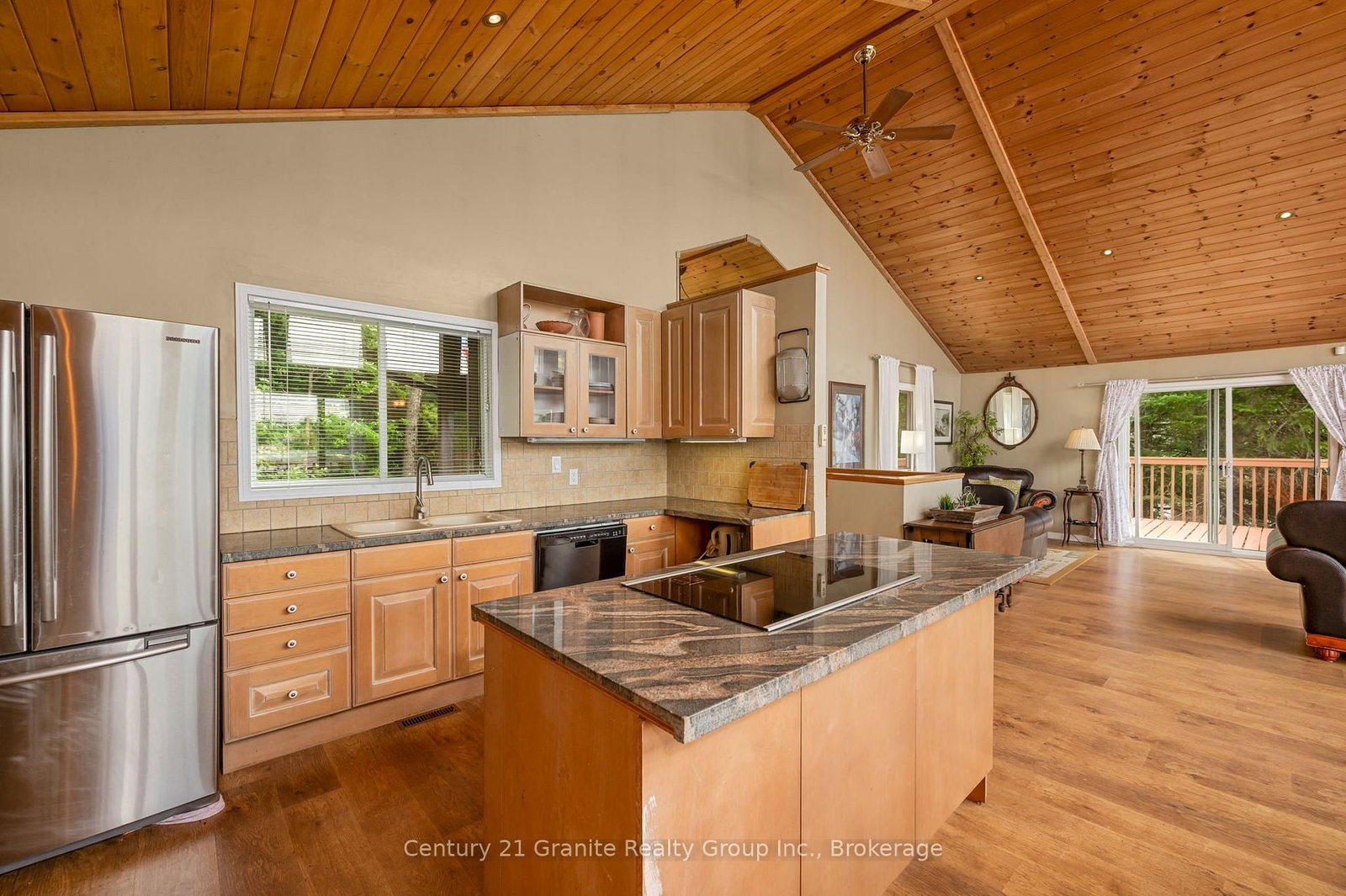 1036 RUTHVEN Road • Highlands East, ON photo 4