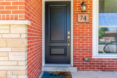 74 Greeningdon Drive — photo 4