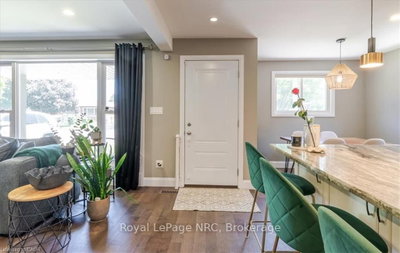 74 Greeningdon Drive — photo 5