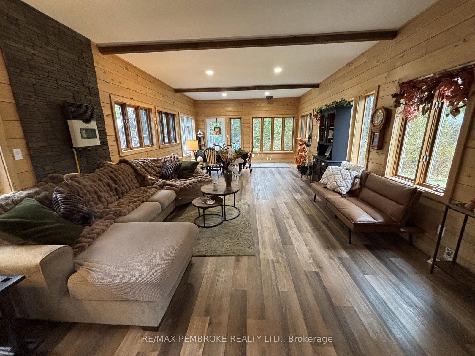 32750 Highway 17 Highway • Deep River, ON photo 6