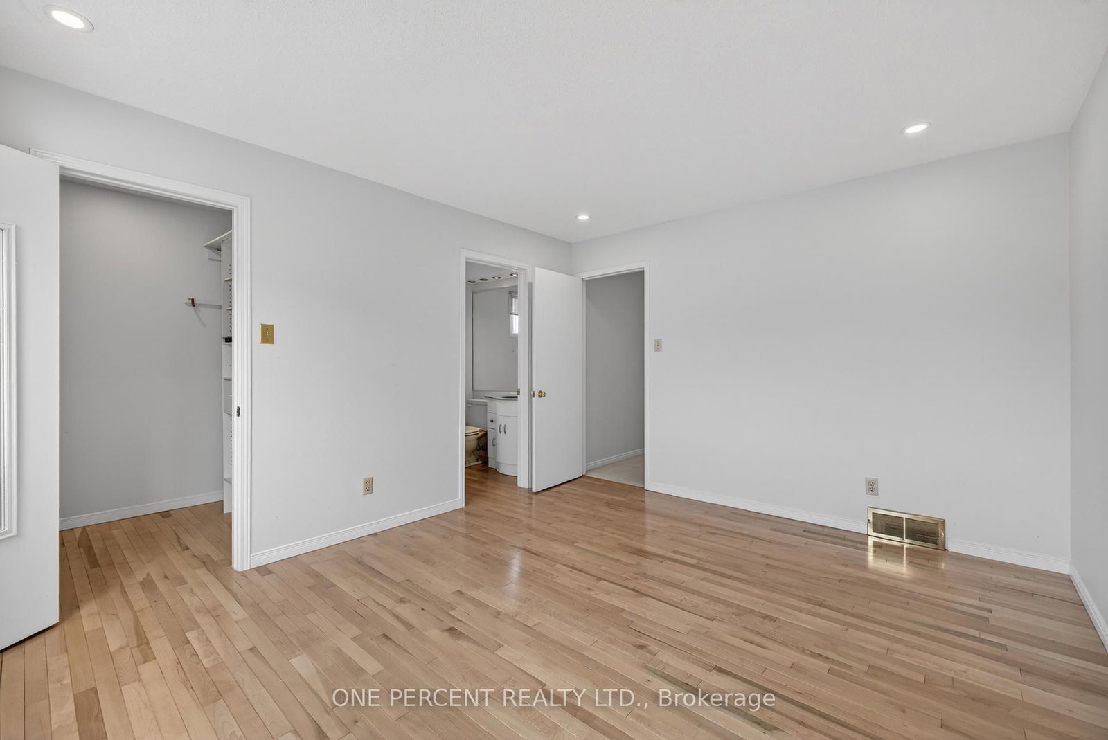6343 Mattice Avenue • Ottawa, ON photo 28