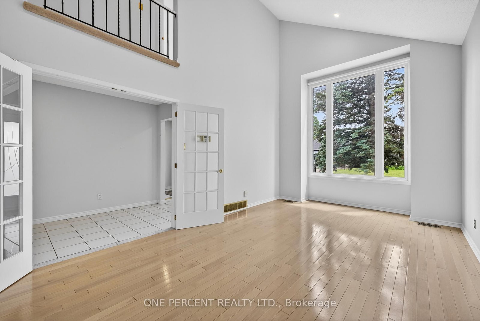 6343 Mattice Avenue • Ottawa, ON photo 5