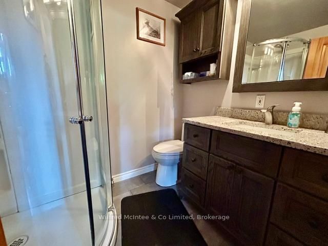 925 Old Durham Road • Brockton, ON photo 13