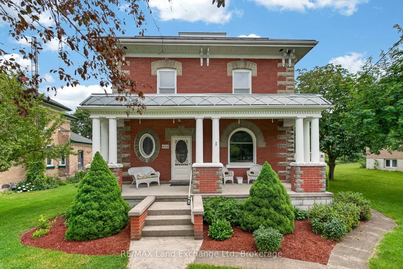 home for sale on 484 Queen Street