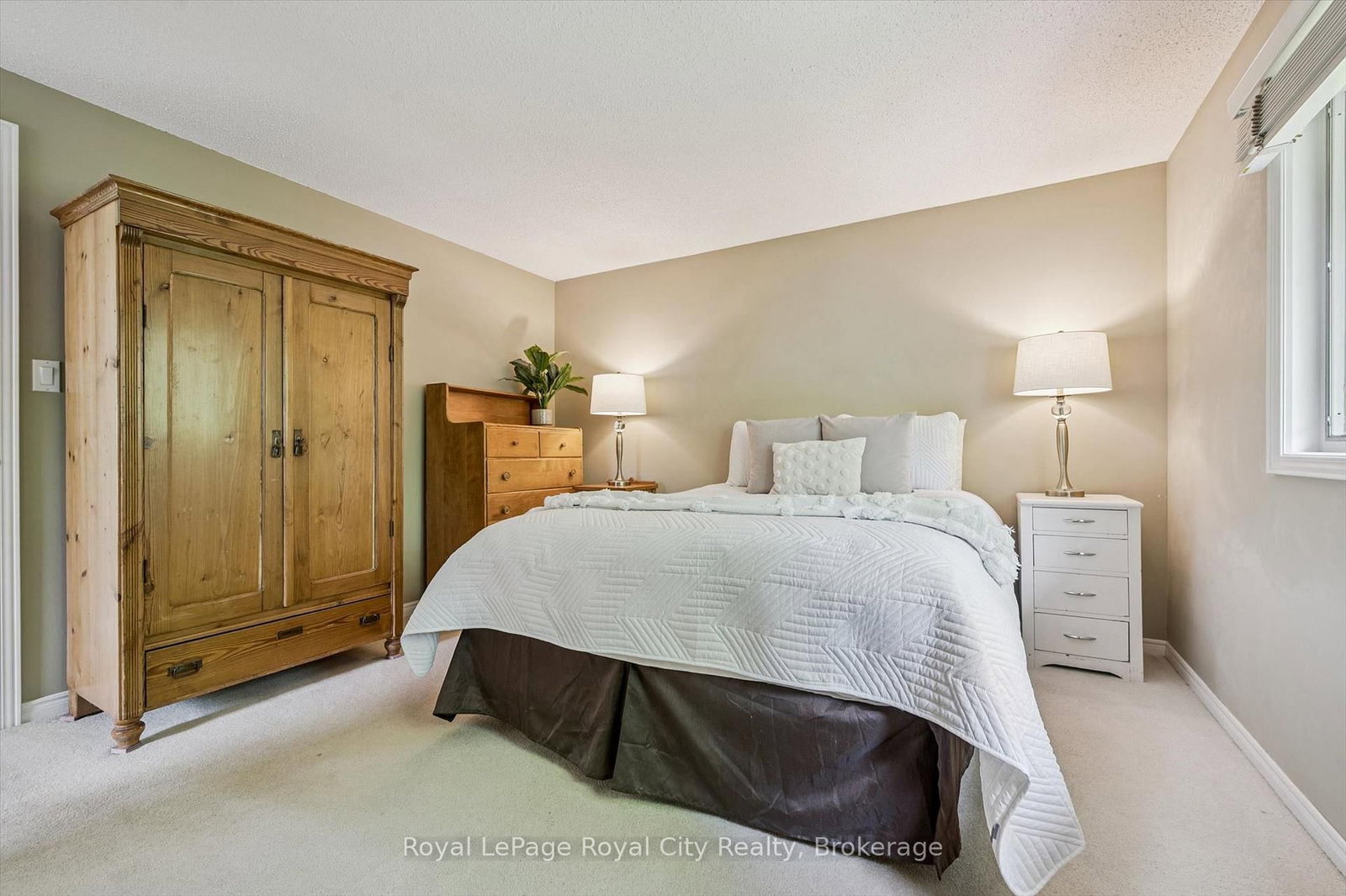 18 Mcelderry Road • Guelph, ON photo 25