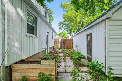 108 Maley Street • North Grenville, ON photo 4