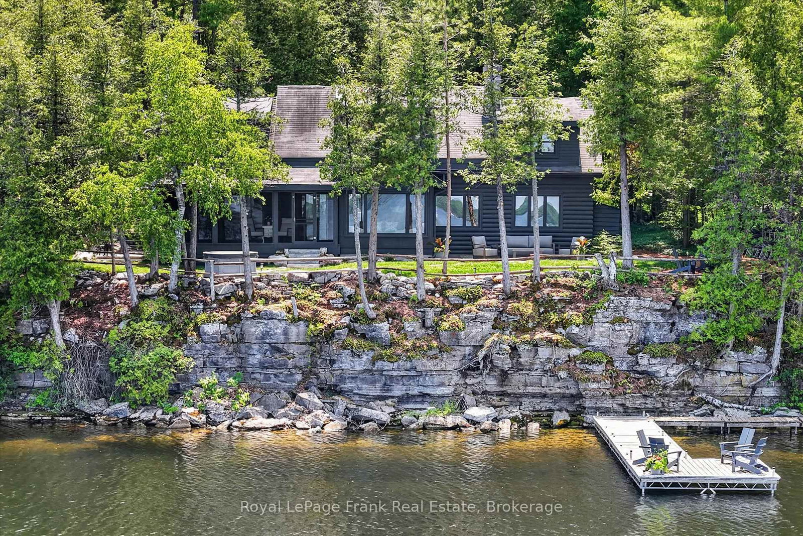 1973 Fiddlers Lane • Douro-Dummer, ON photo 8