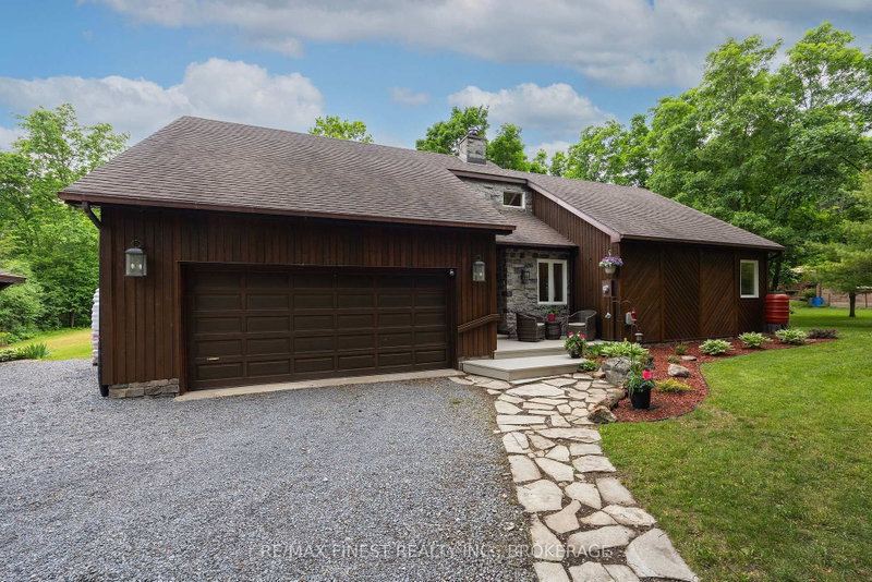 3886 Holmes Road
