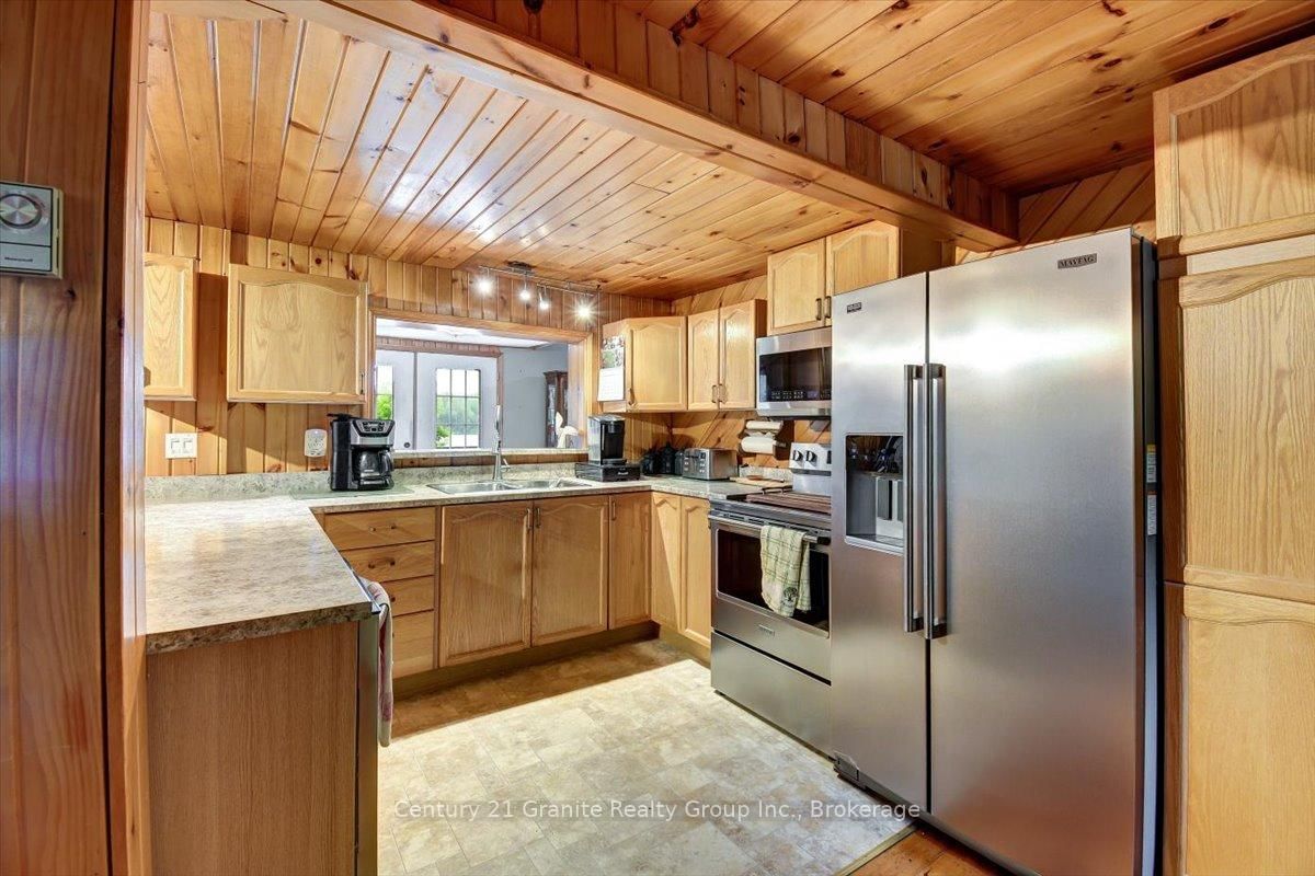 2077 Mink Lake Road • Coe Hill, ON photo 17