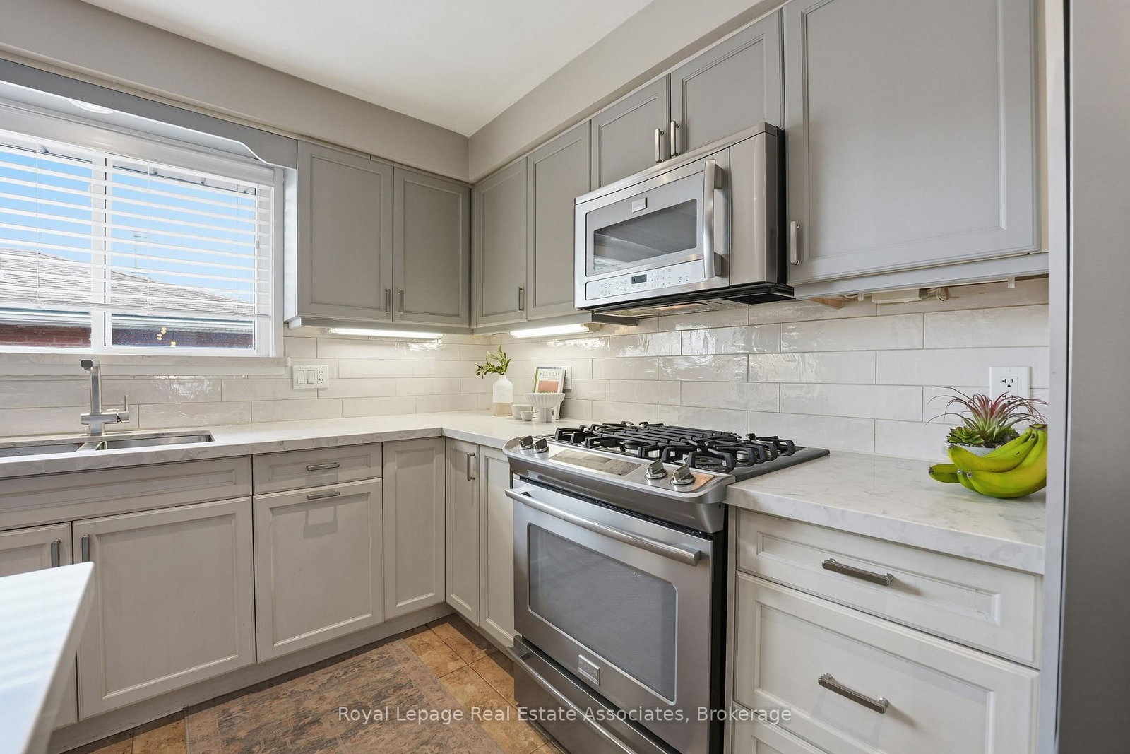 477 Queen Victoria Drive • Hamilton, ON photo 15