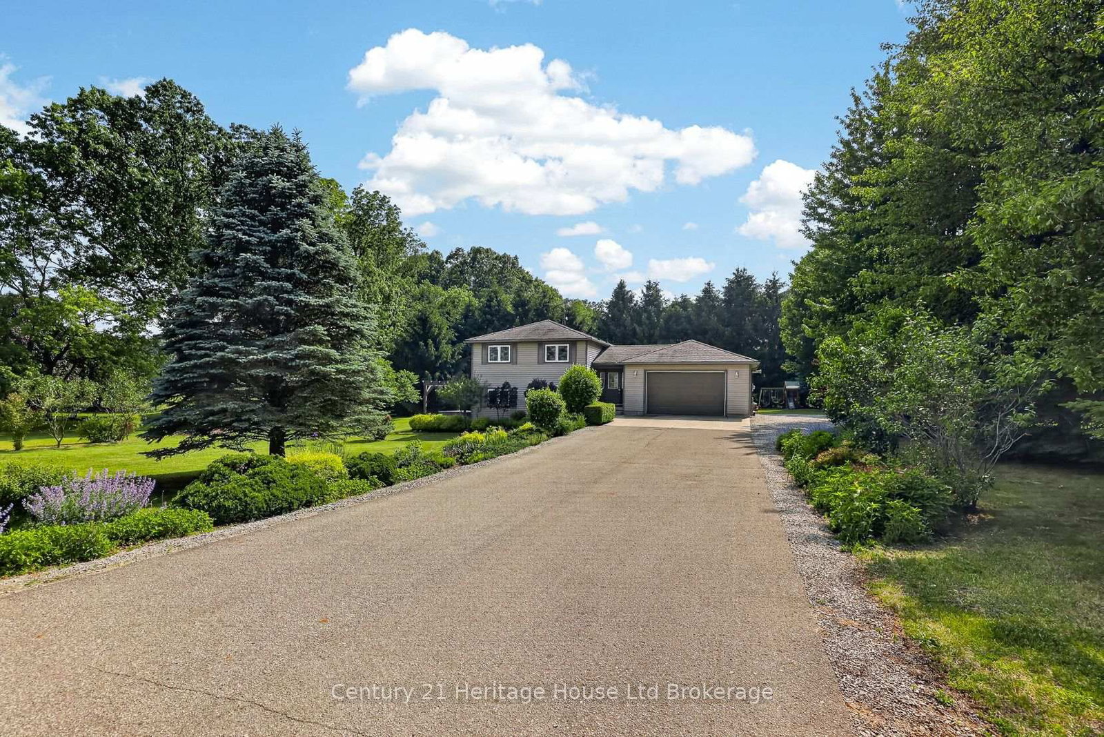 1567 Forestry Farm Road • Norfolk, ON photo 1