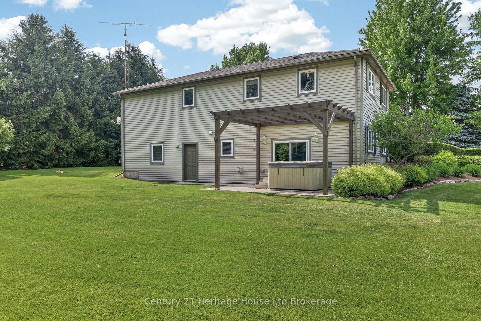 1567 Forestry Farm Road • Norfolk, ON photo 33