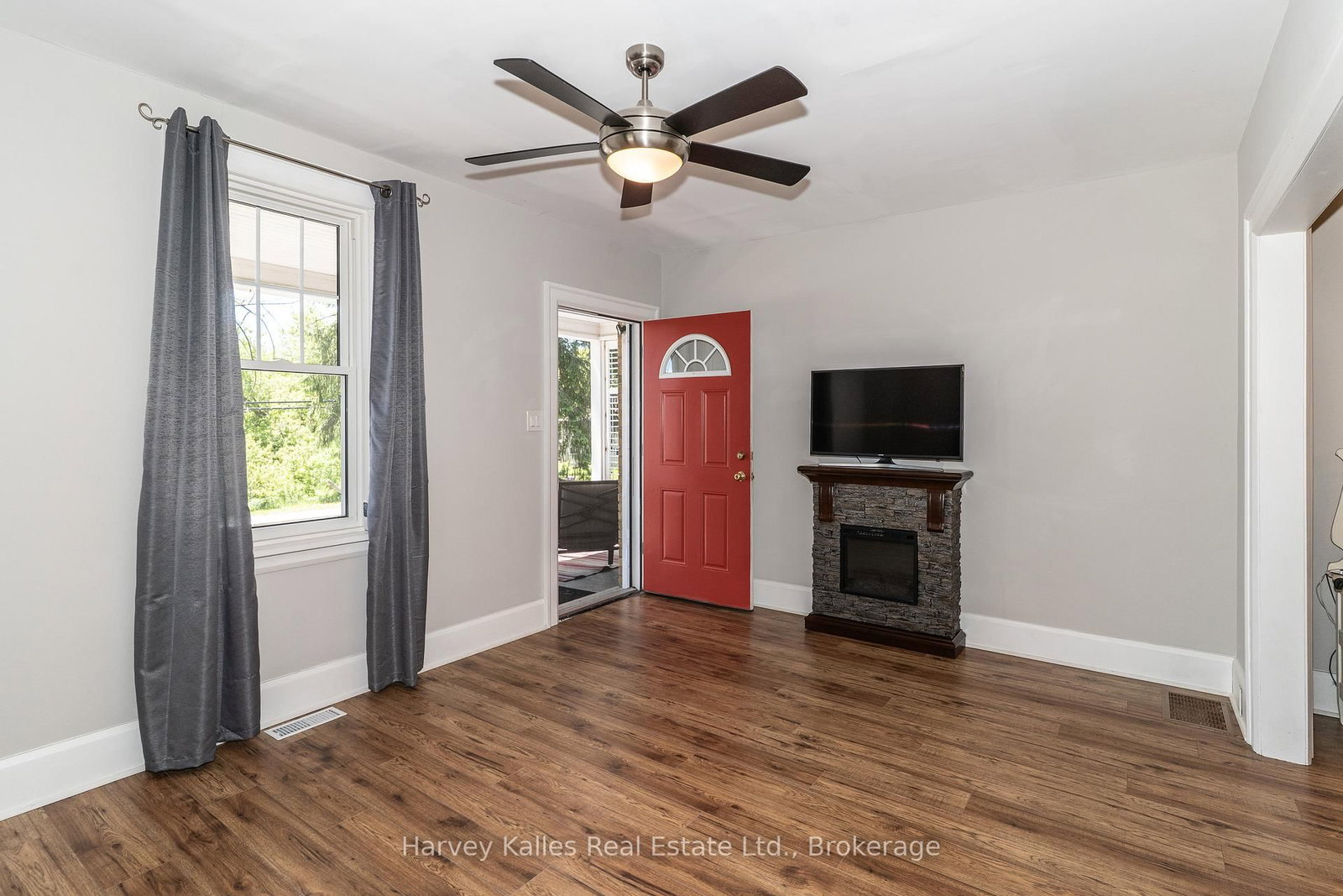 3160 Muskoka 169 Road • Muskoka Lakes, ON photo 16