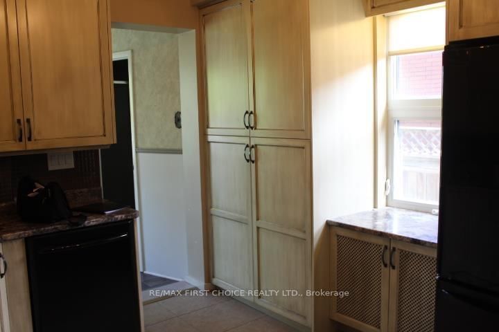 310 Algoma Street N • Thunder Bay, ON photo 17