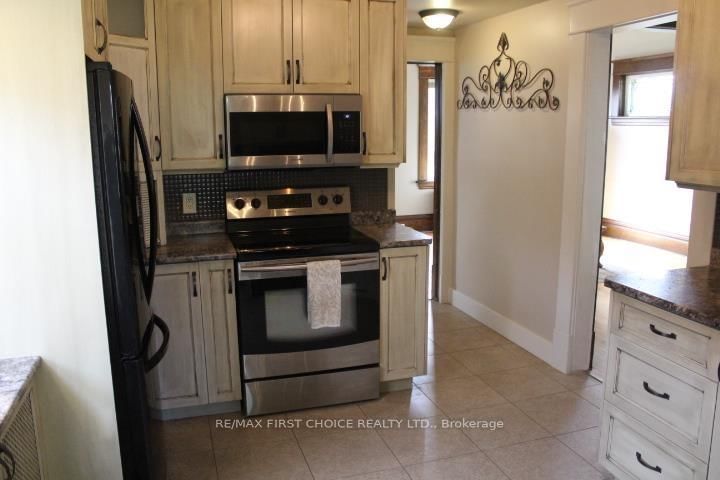 310 Algoma Street N • Thunder Bay, ON photo 19