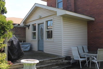 310 Algoma Street N • Thunder Bay, ON photo 3