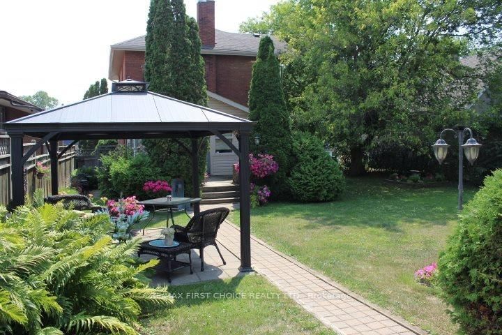 310 Algoma Street N • Thunder Bay, ON photo 5