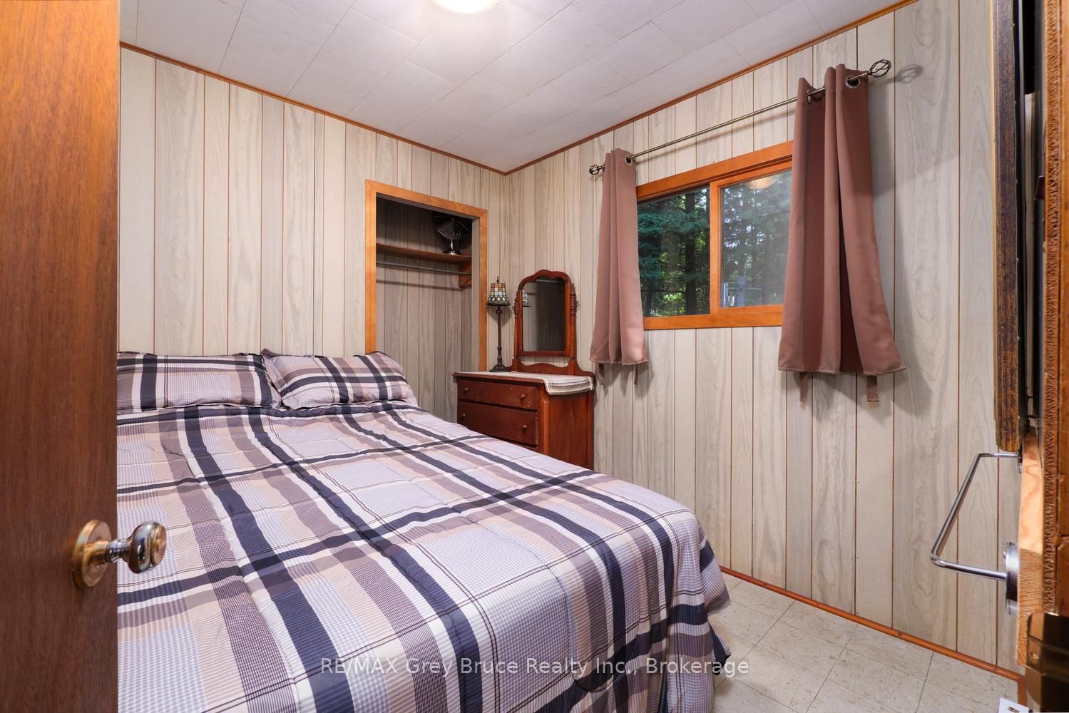 11 Eldridge Avenue • South Bruce Peninsula, ON photo 20