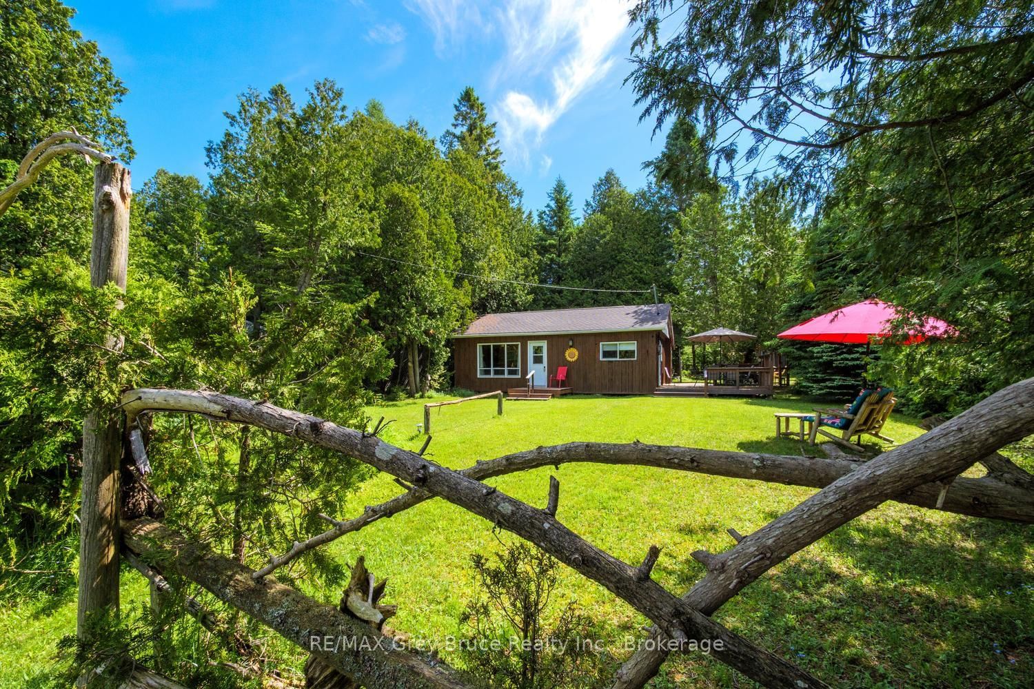 11 Eldridge Avenue • South Bruce Peninsula, ON photo 36