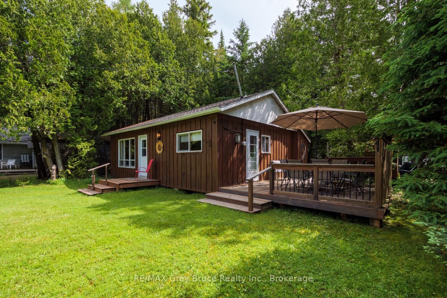 11 Eldridge Avenue • South Bruce Peninsula, ON photo 45