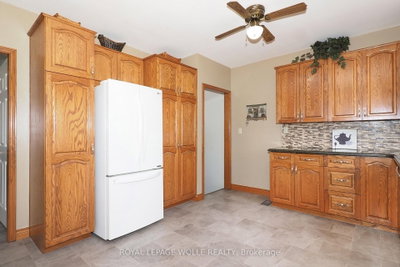 3407 LOBSINGER Line • Wellesley, ON photo 8