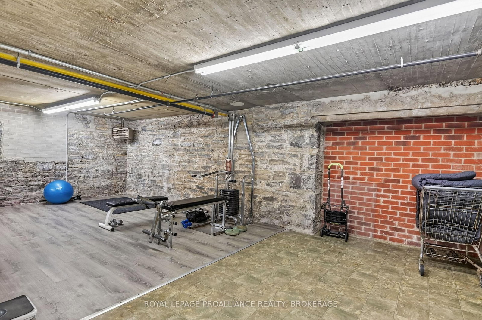 20 Gore Street • #402 • Kingston, ON photo 36
