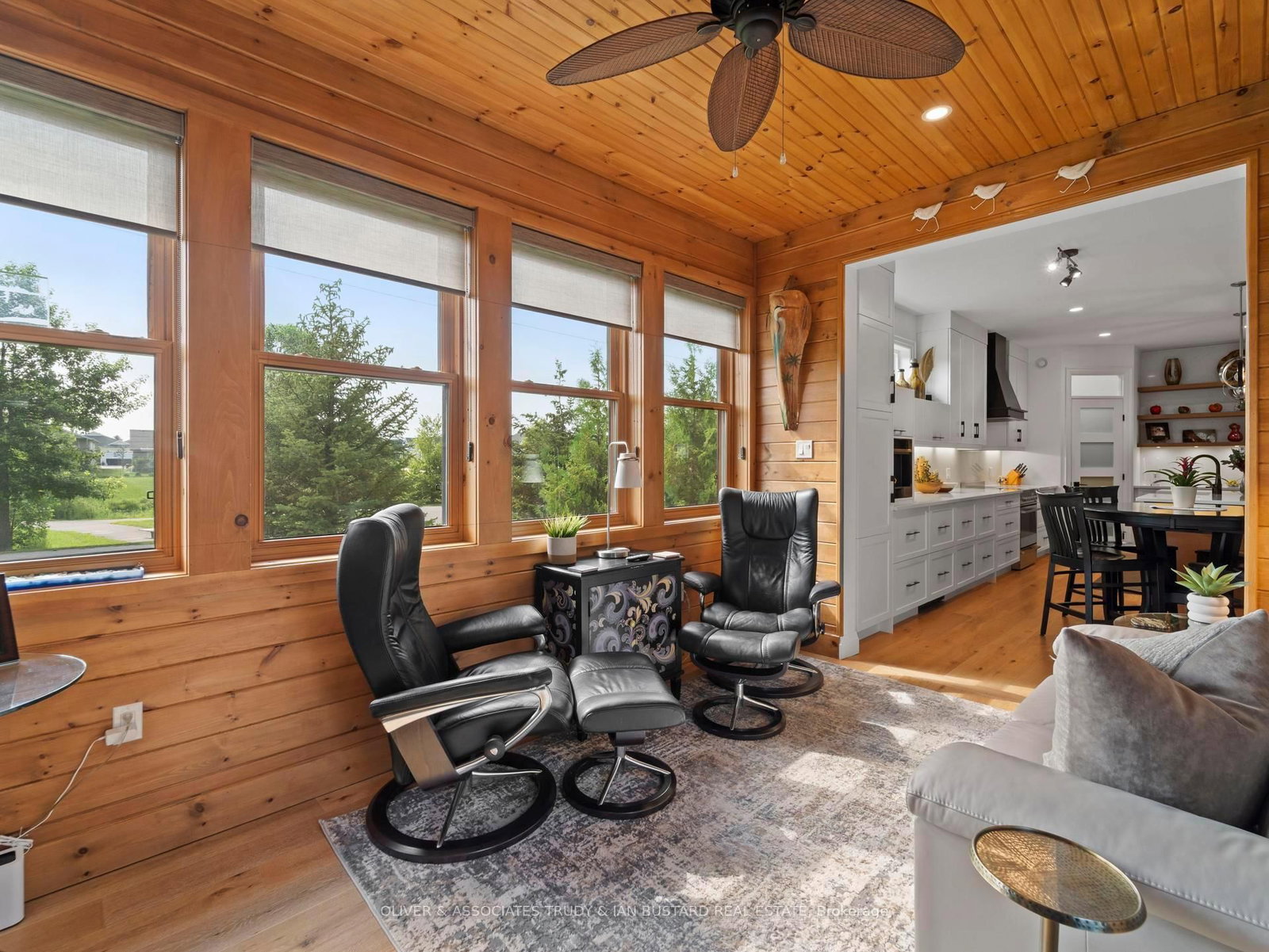 1 Creek Side Place • Lambton Shores, ON photo 14