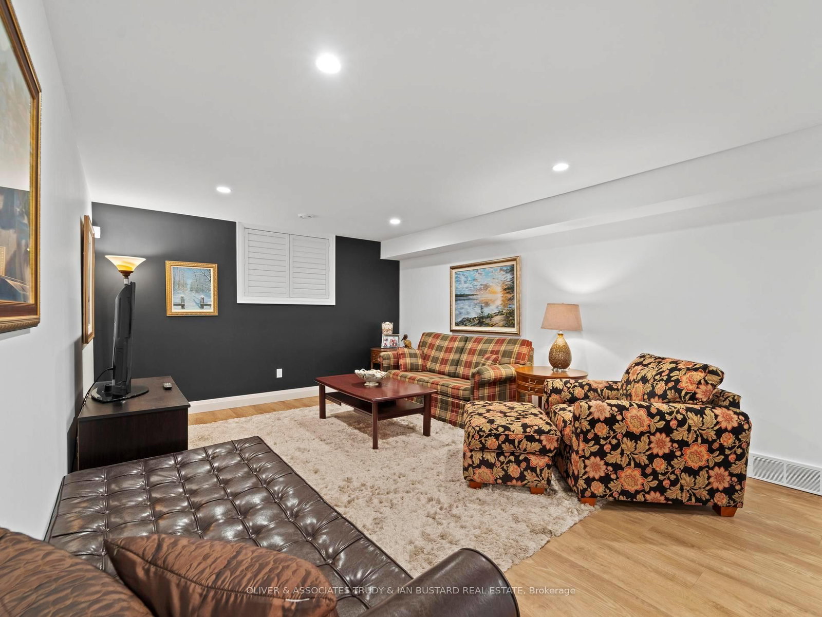 1 Creek Side Place • Lambton Shores, ON photo 25