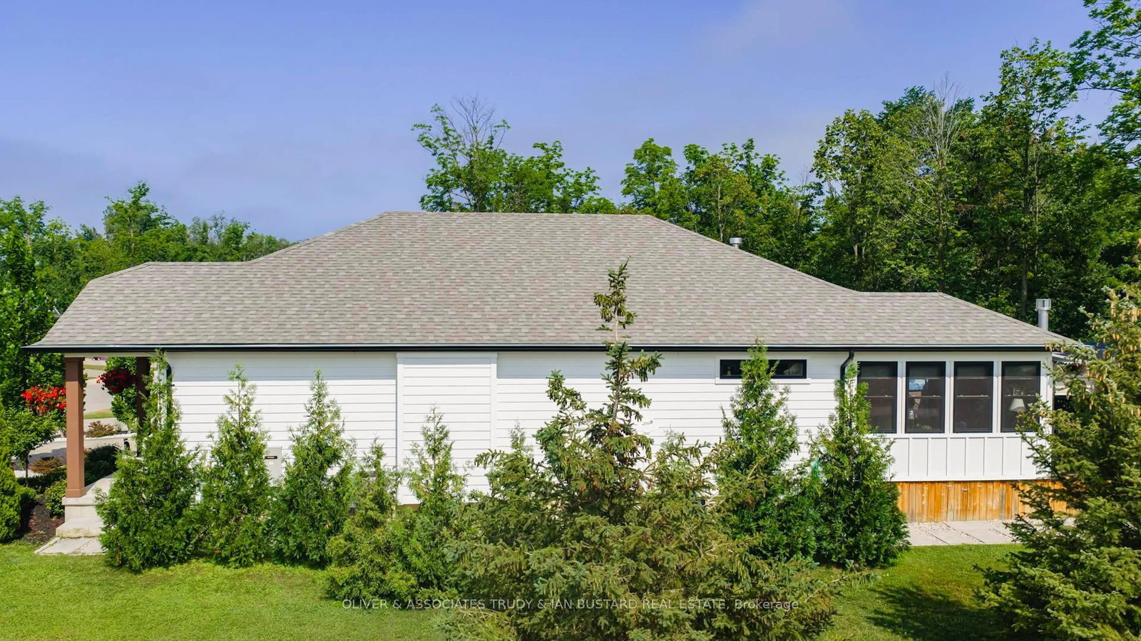 1 Creek Side Place • Lambton Shores, ON photo 43