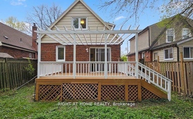 148 S Haddon Avenue • Hamilton, ON photo 14