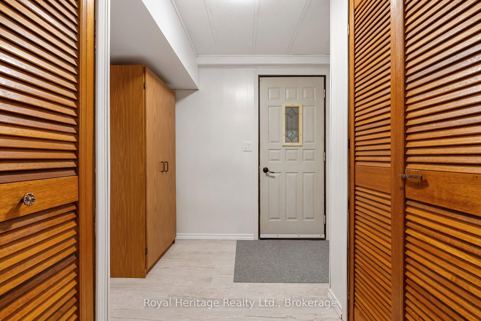 17 Circle Drive • Kawartha Lakes, ON photo 11
