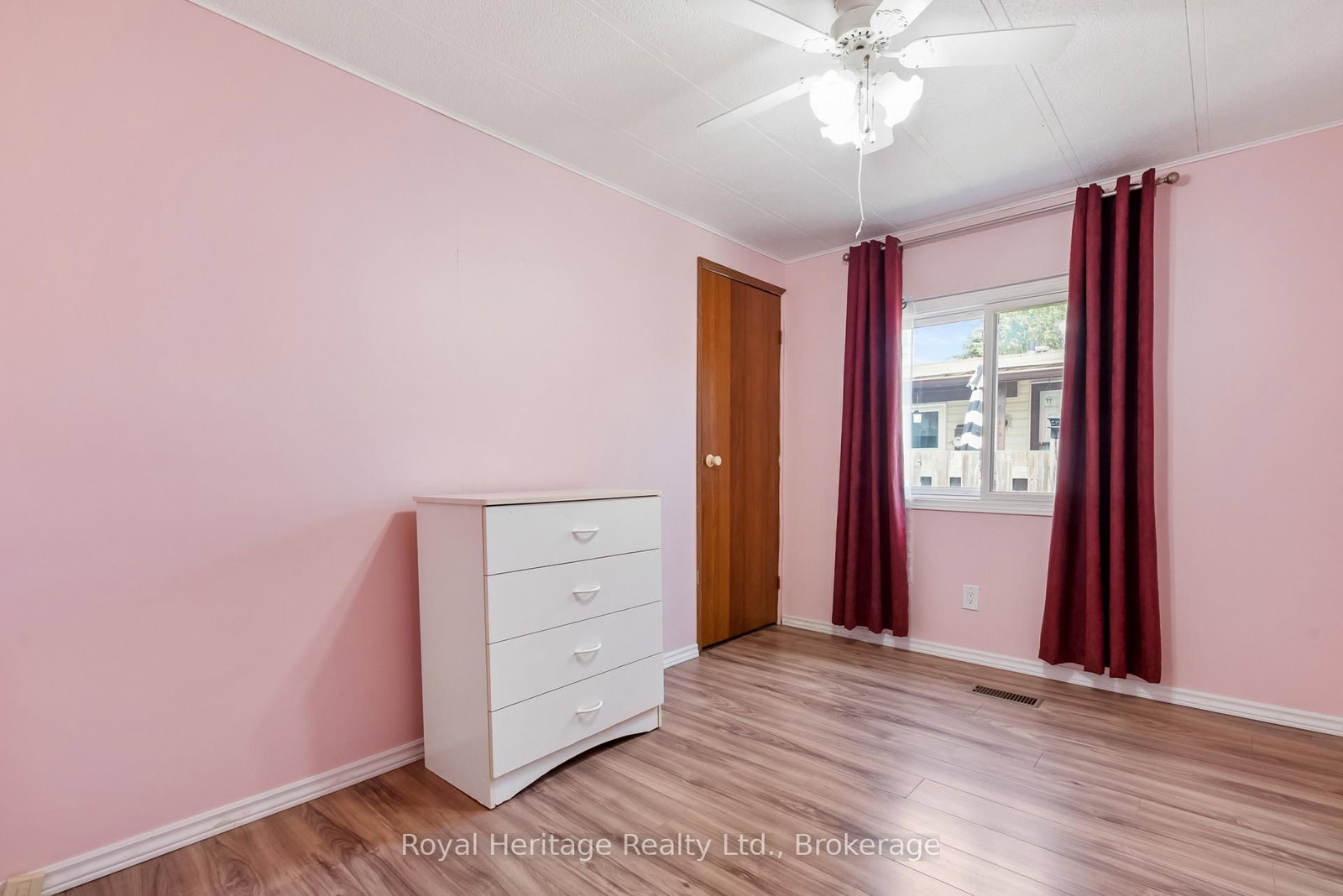 17 Circle Drive • Kawartha Lakes, ON photo 12