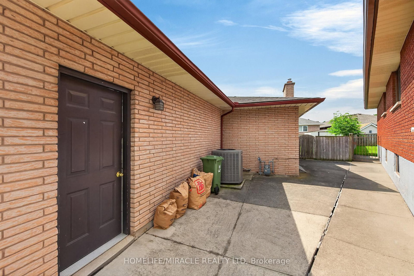 34 Capri Crescent • Hamilton, ON photo 45