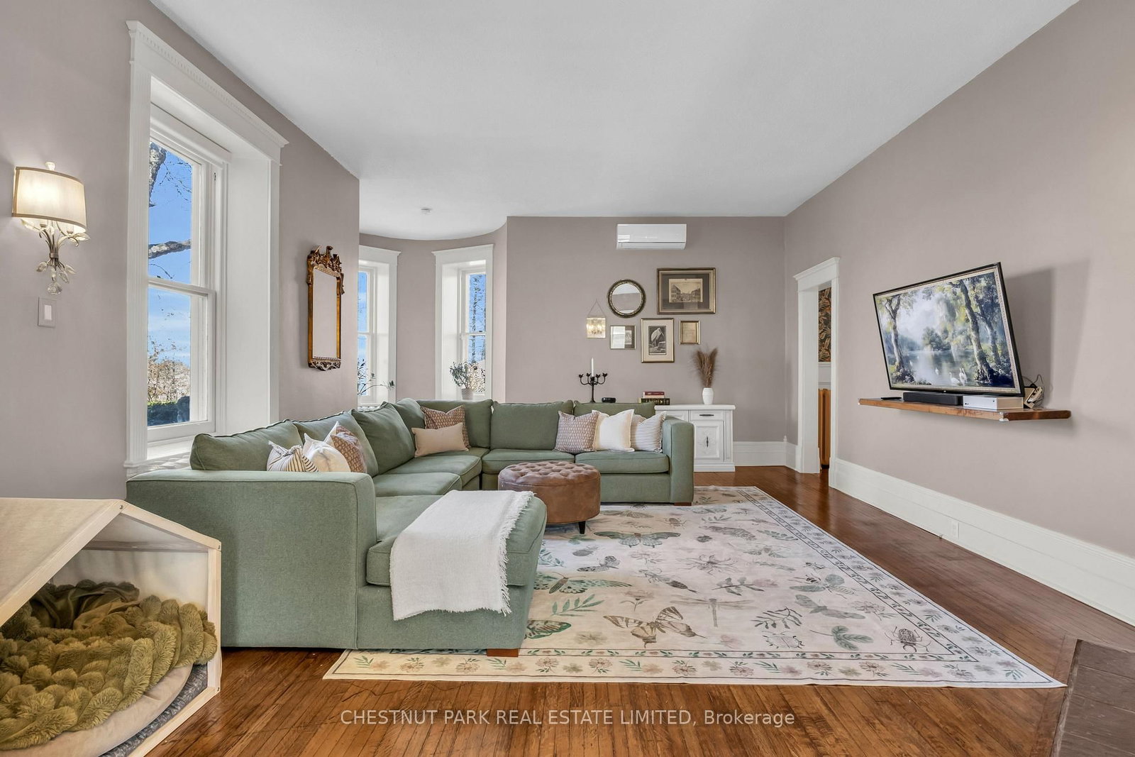 54 Bruce Street • Cambridge, ON photo 7
