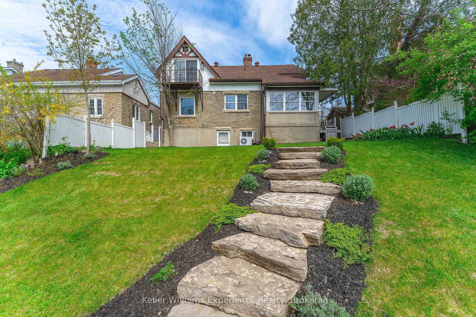 211 5th Street E • Owen Sound, ON photo 50