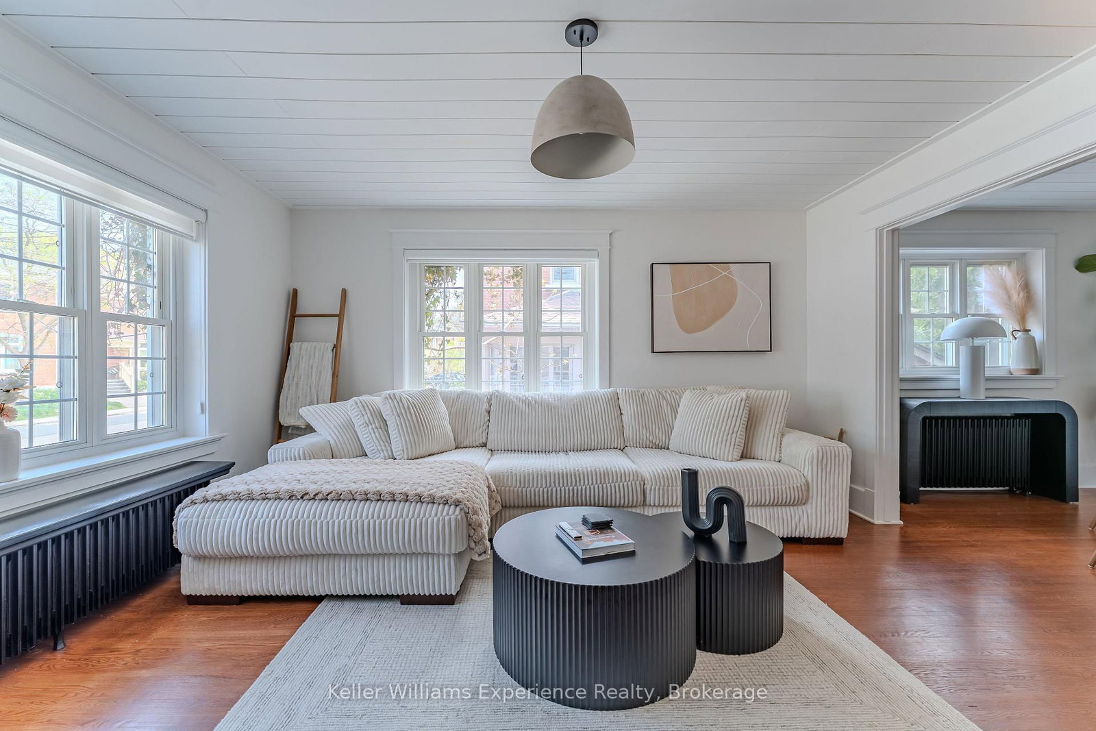 211 5th Street E • Owen Sound, ON photo 8