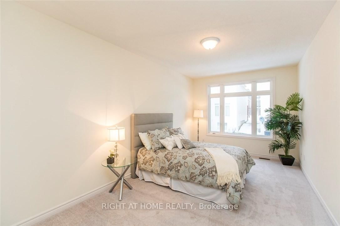 113 PASSAGEWAY Way • Kanata, ON photo 10