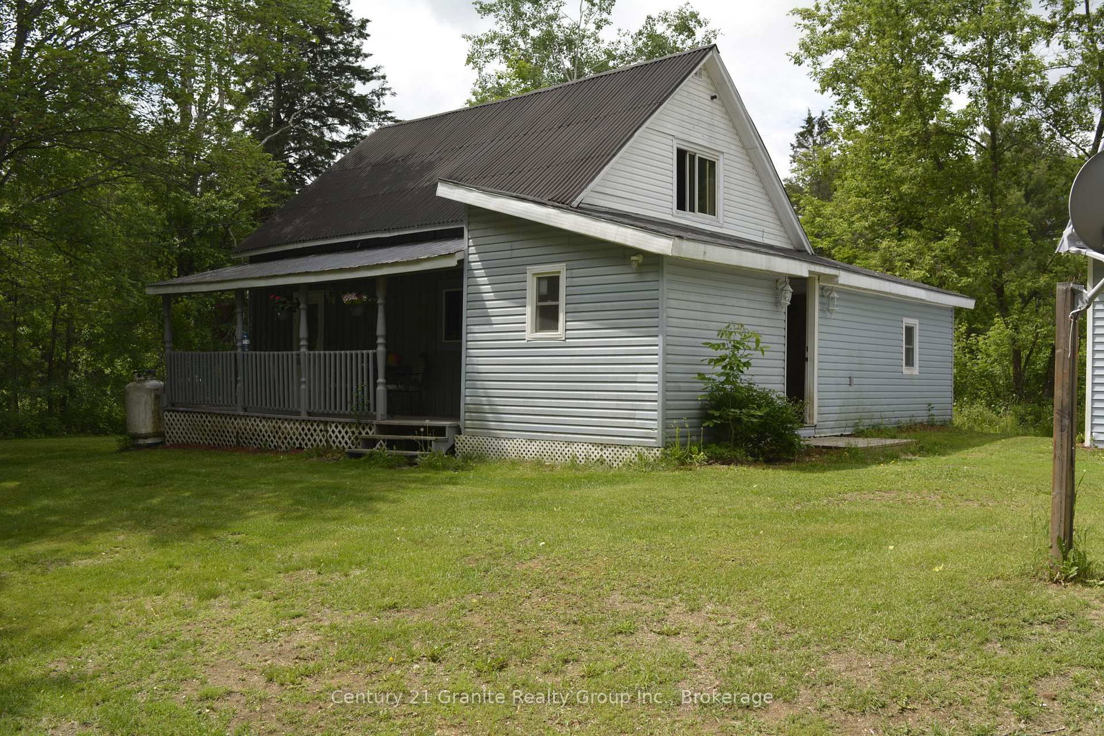Detached House sold at 112 Old Paudash School Road, Bancroft, Ontario, K0L 1C0 - Bancroft Ward - MLS: X13438700
