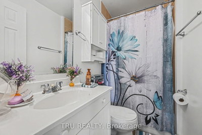 186 Water Street — more photos