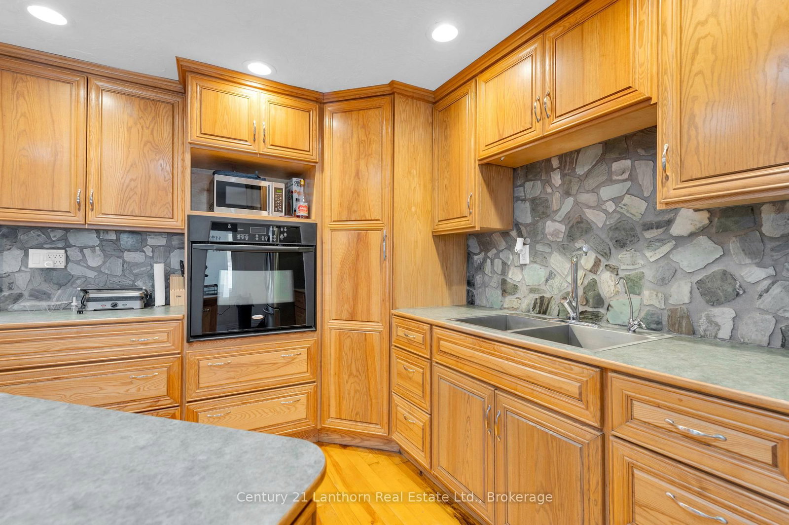 495 Barker Road • Madoc, ON photo 15