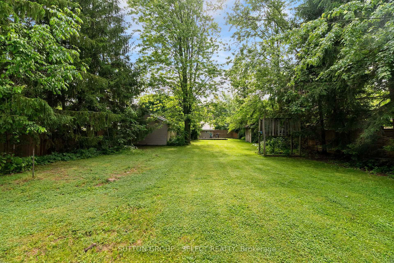 30 Argyle Street • Lambton Shores, ON photo 26