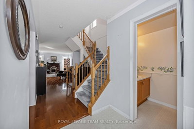 23 Roblyn Way — photo 6