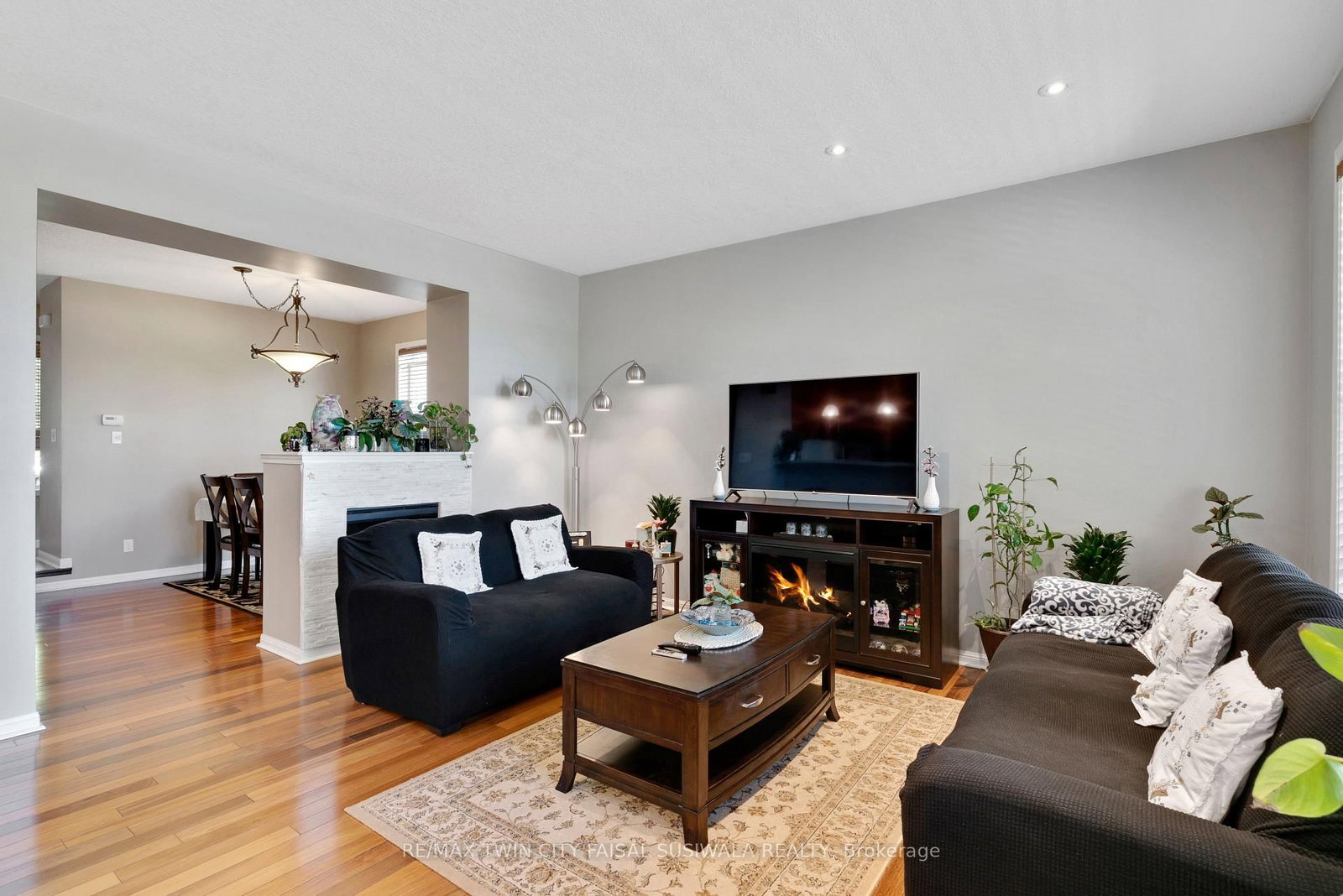 298 Garth Massey Drive • Cambridge, ON photo 14